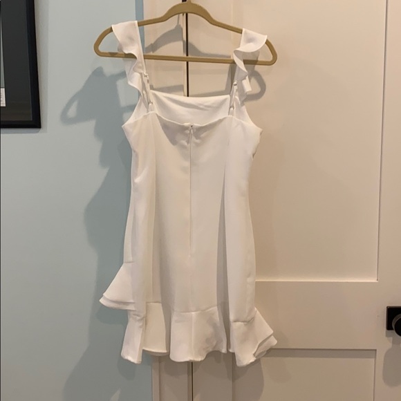 White Dress (offers welcome) - Picture 2 of 6